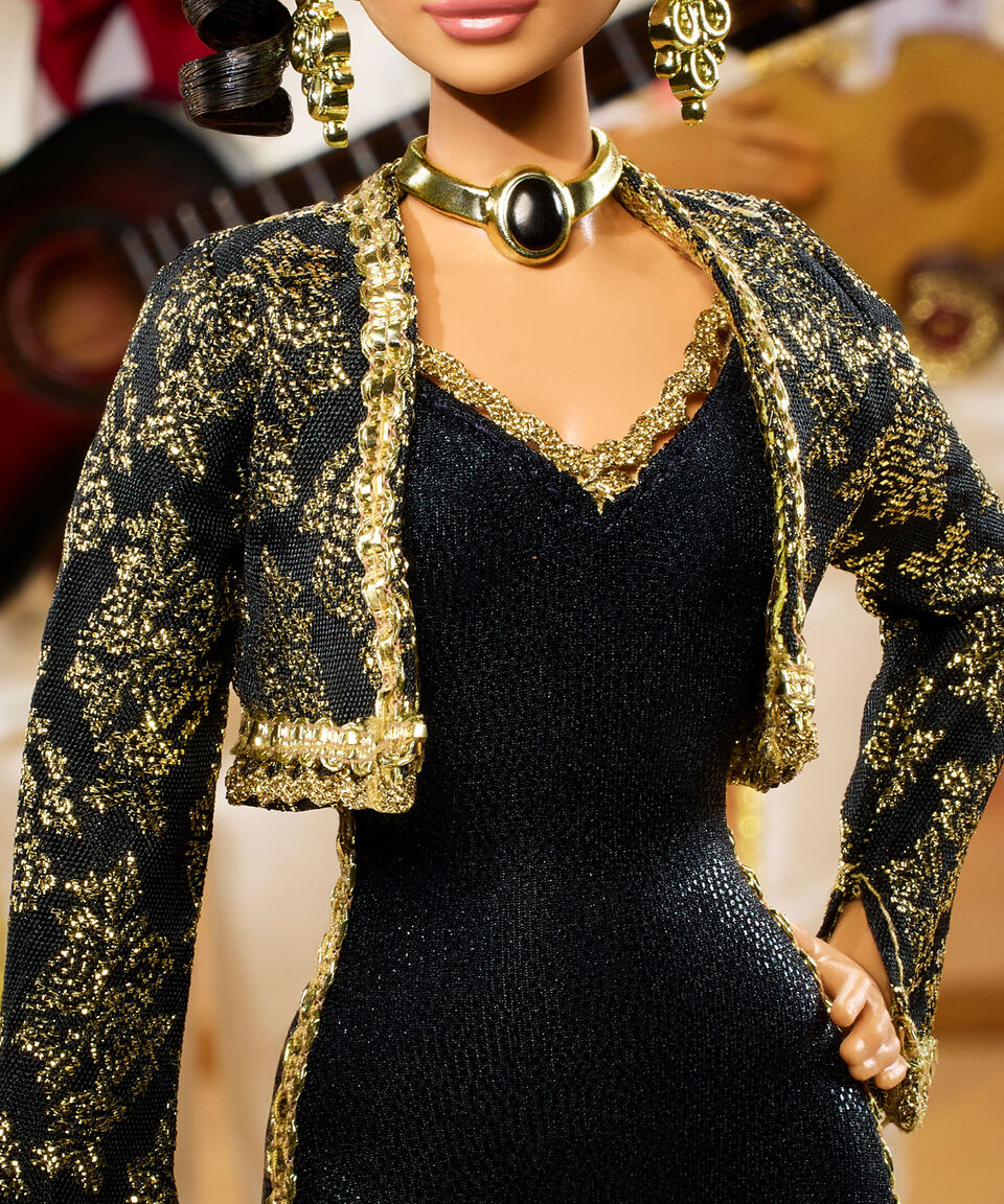 BARBIE SIGNATURE JUAN GABRIEL